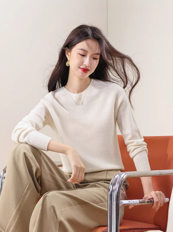 Vientisas pirmos eilės drabužis ~ pusaukštis apvalus kaklo kašmyro megztinis, moteriškas rudens ir žiemos naujas, prigludęs megztinis su vilnoniu pagrindu