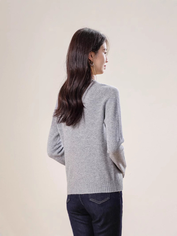 Vientisas pirmos eilės drabužis ~ pusaukštis apvalus kaklo kašmyro megztinis, moteriškas rudens ir žiemos naujas, prigludęs megztinis su vilnoniu pagrindu