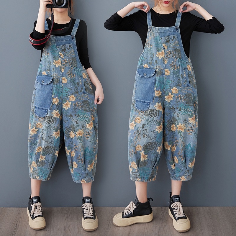 Real Shot raktáron 2025 Tavasz és Nyár Új plus size laza farmer művészi retró mintás rövidített Harlan nadrágtartó nőknek