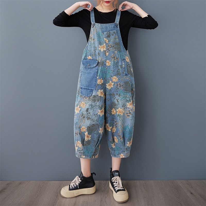 Real Shot raktáron 2025 Tavasz és Nyár Új plus size laza farmer művészi retró mintás rövidített Harlan nadrágtartó nőknek