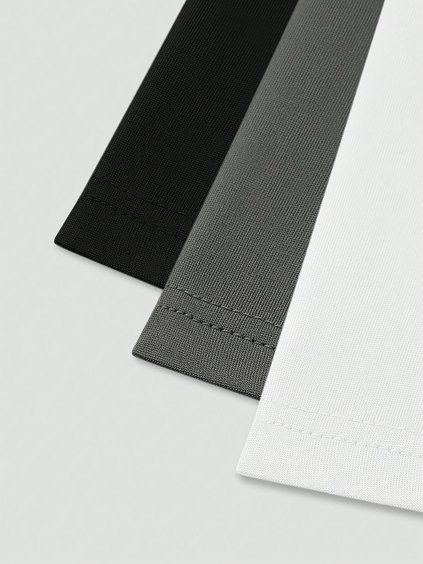 2025-ös, határokon átnyúló divatos, új, egyszínű, egyszerű spagettipántos, kontrasztos, csipkés, toldós, 3 darabos szett