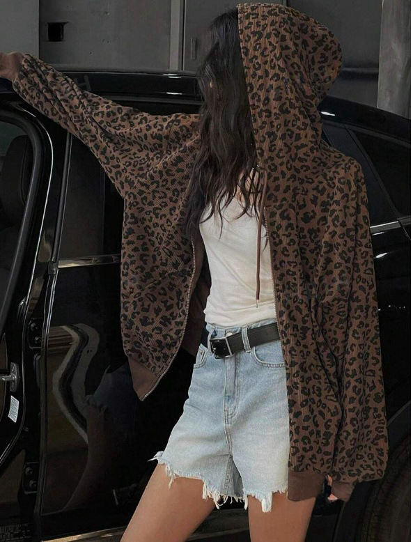 Határokon átnyúló Amazon európai és amerikai 2024 őszi új, szexi leopárdmintás, lógó cipzáras kapucnis pulóver