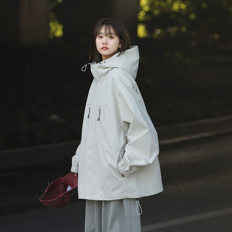 24-7814 Női Férfi Tavaszi és Őszi 2024 Új Laza Kapucnis Szélálló Vízálló Hétköznapi Kabát Trendi