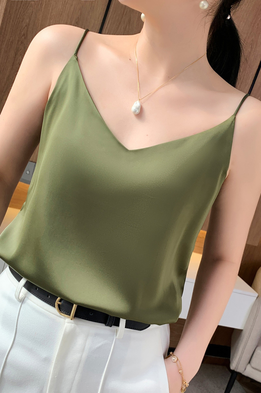 Selyem utánzatú trikó női nyári kosztüm elérhető luxus szatén külső ujjatlan felsővel, váll nélküli, fehér, karcsúsított szabású