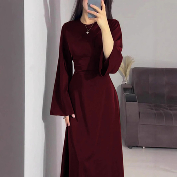 Külkereskedelmi női ruha