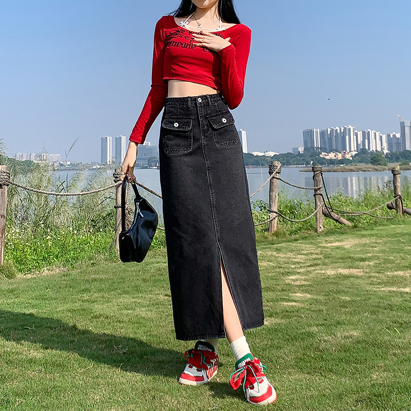 Személyre szabott farmerszoknya nőknek tavaszi és nyári új, magas derekú, karcsúsító megjelenésű, A-vonalú, középhosszú, hasított, csípőt takaró farmerszoknya