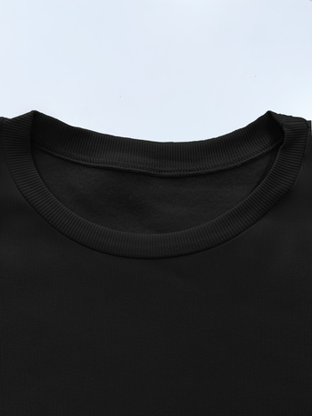 [Határokon átnyúló európai kód] Női lezser, kerek nyakú kapucnis pulóver, c mintával