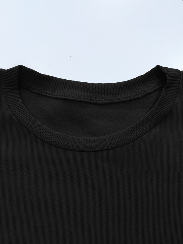 [Határokon átnyúló európai kód] Női lezser, kerek nyakú kapucnis pulóver, c mintával