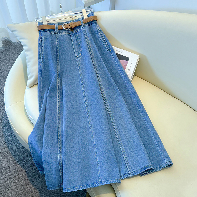 világoskék farmer szoknya női nyári vékony 2025 új hétköznapi mindenhez illő magas derekú, csípőt takaró hosszú A-vonalú szoknya