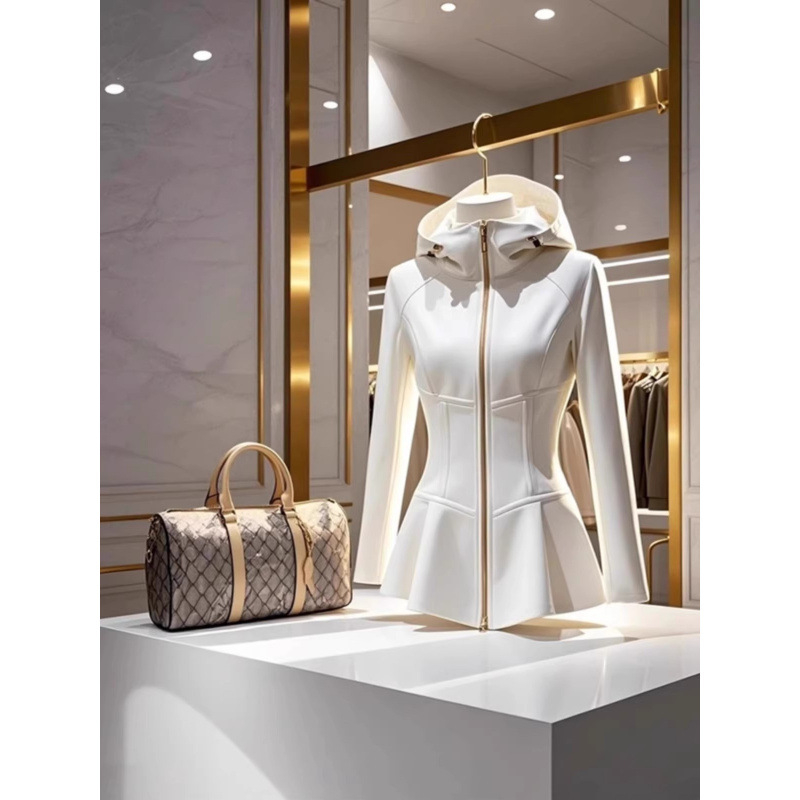 Az idei népszerű, gyönyörű európai fehér kapucnis pulóver, női 2025-ös új tavaszi, egyedi temperamentumos mellény.