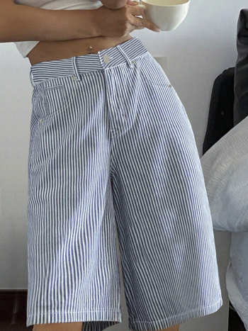 Határokon átnyúló külkereskedelem Amazon európai és amerikai mosott kék és fehér csíkos farmer rövidnadrág női lezser, mindennapi, bő, egyenes szárú, félhosszú nadrág