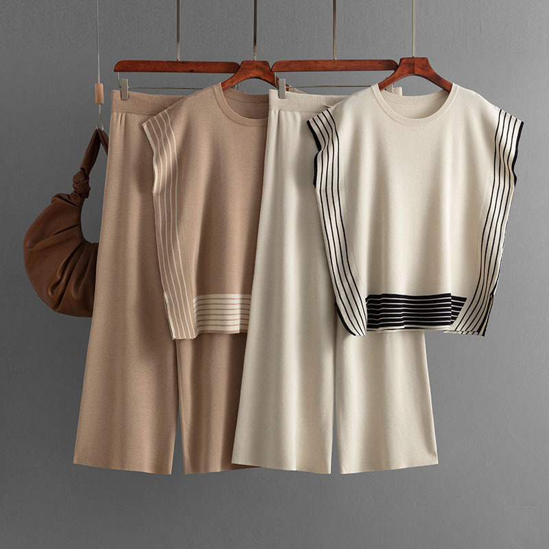 Divatos kosztüm Női Külkereskedelmi Csíkos Varrásos Kerek Nyakos Laza Kötött Pulóver Kétrészes Szett Magas Derekú Egyenes, Bő Szájú Nadrág