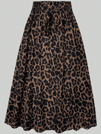 Εξωτερικό εμπόριο σε απόθεμα γυναικείο μαύρο μπλουζάκι με στρογγυλή λαιμόκοψη και διακοσμητικά κουμπιά, μακρυμάνικο, ράψιμο, λεοπάρ φόρεμα, εξωτερικό εμπόριο