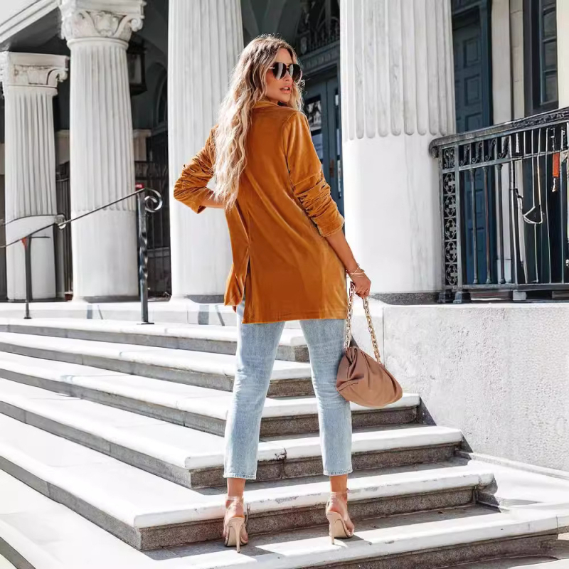 2025. aasta Euroopa ja Ameerika Amazoni uued piiriülesed naisterõivad, välismaal müüdavad lahtised kuldsed sametist venivad klapiga taskupüksid, pikkade varrukatega jakk