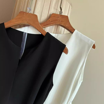 Tricou elegant la modă, alb francez, Normcore, pentru femei, vara 2024, fără mâneci, talie înaltă, la modă