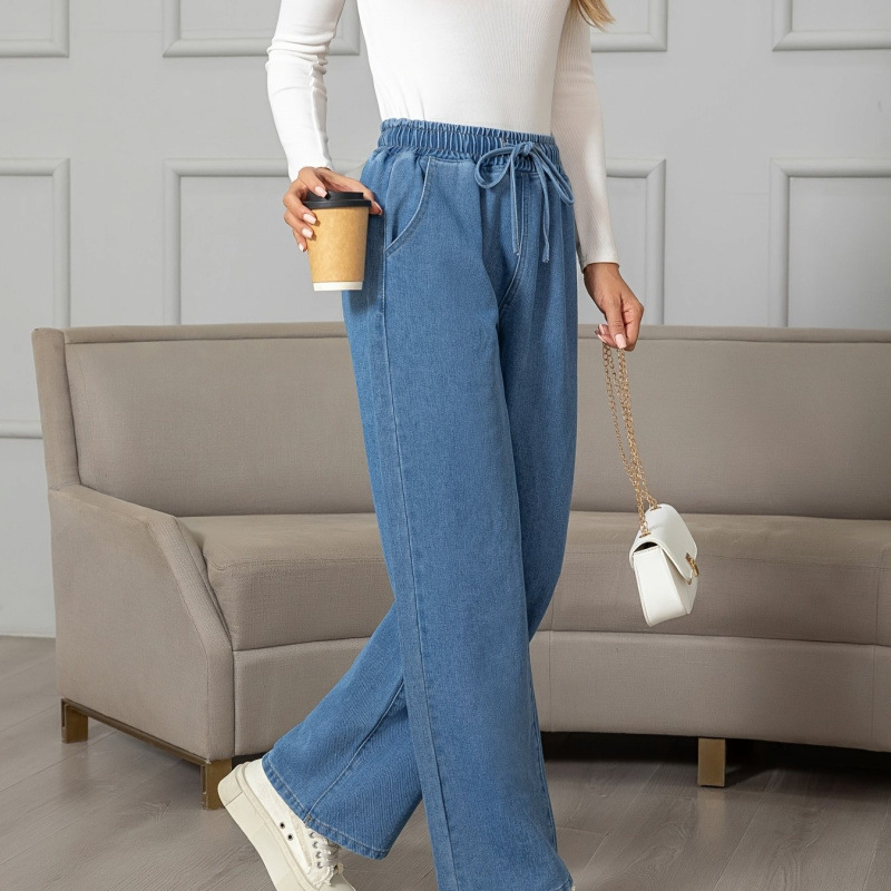 Női, nem rugalmas, egyenes szárú, klasszikus farmernadrág, mint például a klasszikus farmernadrág