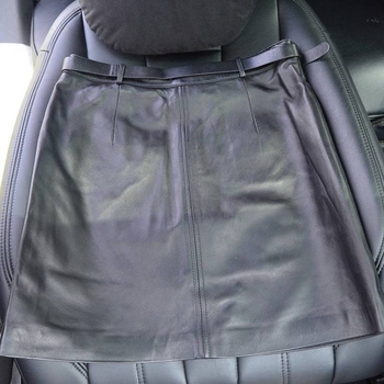 Μοντέρνα ψηλόμεση δερμάτινη φούστα με λεπτή μέση, φούστα μέχρι τους γοφούς, φούστα Joker για γυναίκες, άνοιξη 2025, αρχές άνοιξης