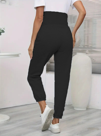 Sandėlyje esančios tarpvalstybinės tiekimos, elastingo juosmens, nėščiosioms skirtos vienspalvės kelnės laisvalaikiui, patogios ir madingos.