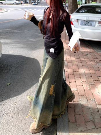 Σχεδιασμένη για το φθινόπωρο του 2025, φθαρμένη ψηλόμεση τζιν φούστα με σκισίματα, νέα, χαλαρή, μακριά φούστα αδυνατίσματος