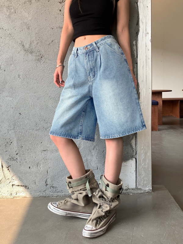 Tarpvalstybinė užsienio prekyba „Amazon“ Europoje ir Amerikoje. Retro penkių taškų vidutinio dydžio kelnės, klostytos moteriškos plačios, tiesios džinsinės kelnės be diržo.