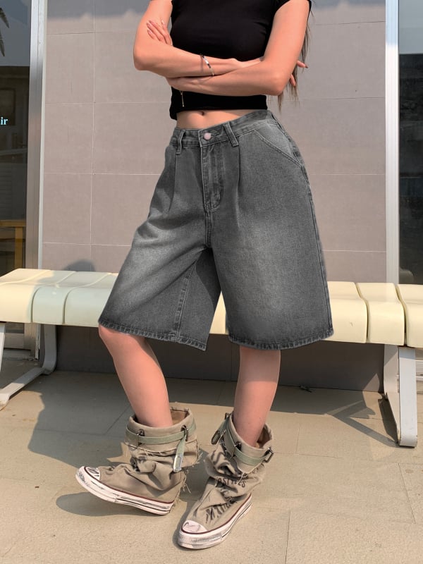 Tarpvalstybinė užsienio prekyba „Amazon“ Europoje ir Amerikoje. Retro penkių taškų vidutinio dydžio kelnės, klostytos moteriškos plačios, tiesios džinsinės kelnės be diržo.