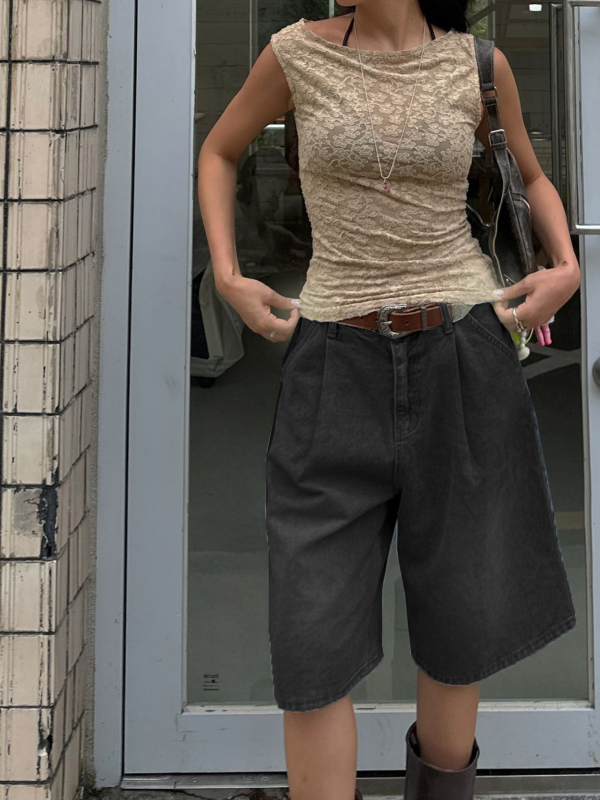 Tarpvalstybinė užsienio prekyba „Amazon“ Europoje ir Amerikoje. Retro penkių taškų vidutinio dydžio kelnės, klostytos moteriškos plačios, tiesios džinsinės kelnės be diržo.