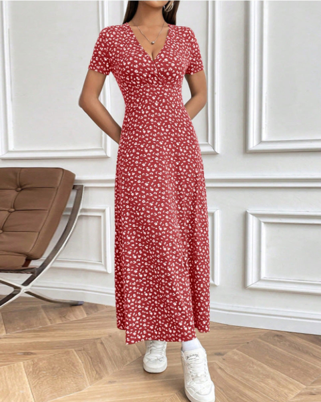 Határokon átnyúló európai és amerikai női 2025-ös nyári új Amazon nyomtatott V-nyakú rövid ujjú szexi szűk derekú virágmintás ruha