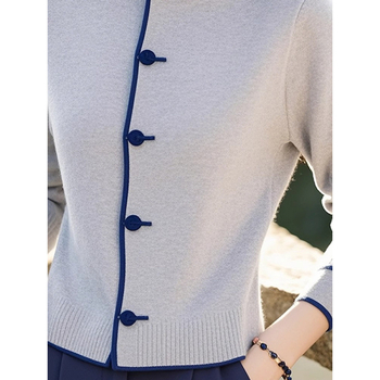 Cardigan tricotat gri cu guler înalt, gri, de nișă, de iarnă 2024, stil western, elegant, unic, de înaltă calitate, super atrăgător