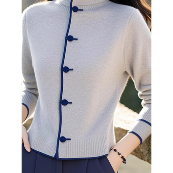 Cardigan tricotat gri cu guler înalt, gri, de nișă, de iarnă 2024, stil western, elegant, unic, de înaltă calitate, super atrăgător