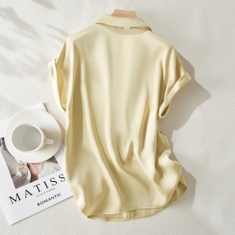Azonos színű, csúcskategóriás selyemsál 2023-as nyári új divatos, egyszerű, sokoldalú, karcsúsító, V-nyakú, rövid ujjú női ing