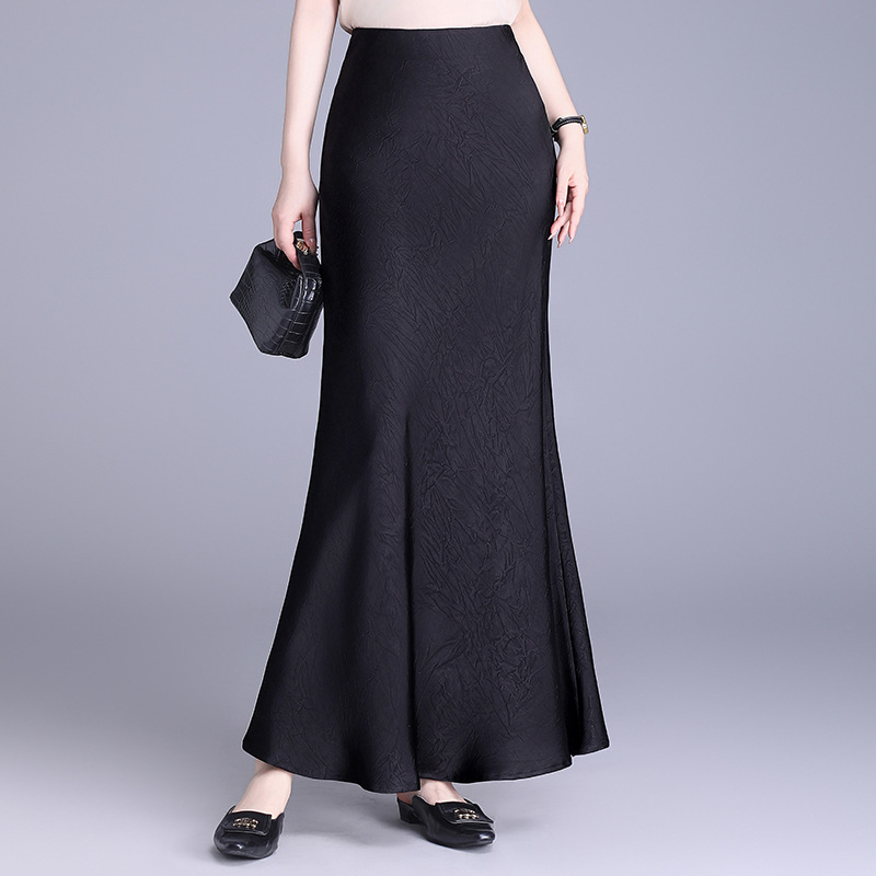Jacquard szatén szoknya nőknek tavaszi és nyári új stílusú halszálka szoknya hosszú szoknya divatos drapézott karcsúsító csípőszoknya