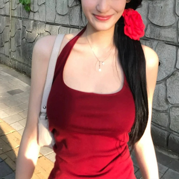 Pure Lust Hot Girl piros halterneck mellény női nyári karcsúsító, rövid U-nyakú felső