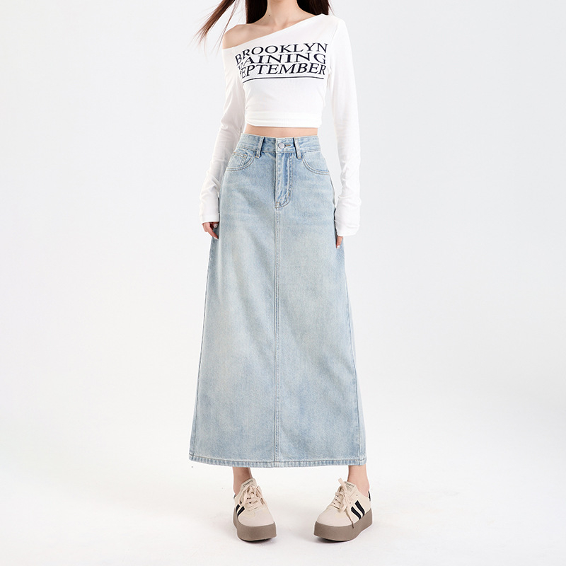 világoskék hímzett farmer szoknya női tavaszi és őszi 2025 új magas derekú, hátul hasított, középhosszú, karcsúsító, hüvelyes szoknya