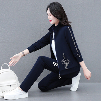 Γυναικείο αθλητικό φόρμουλα αναψυχής Άνοιξη και Φθινόπωρο 2025 Άνοιξη Νέο μεσήλικες μητέρες με κέντημα ζακέτα σετ τριών τεμαχίων