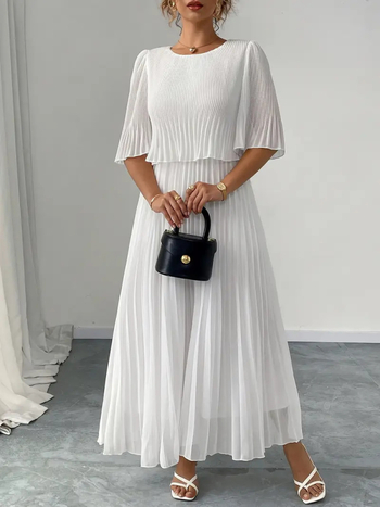 Europska i američka Amazon prekogranična šifonska suknja A-kroja s plisiranim detaljima, prozirno okruglo izrezivanje s dugim rukavima, svijetlo čisto odijelo