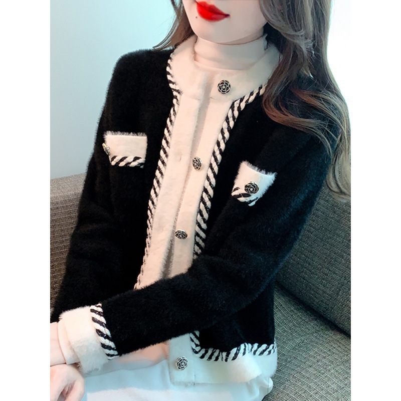 Xiaoxiang stílusú kontrasztos színű kardigán női tavaszi és őszi 2024 őszi új utánzatú nerc bársony társasági hölgy temperamentuma közvetlen értékesítésen kívül