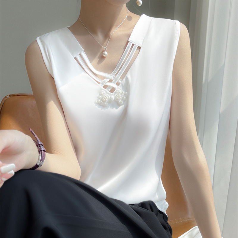 Νέο Κινέζικο Κοστούμι σε Εθνικό Στυλ Σατέν 24 Άνοιξη και Καλοκαίρι Νέα Βάση με V λαιμόκοψη για μεγάλα μεγέθη.