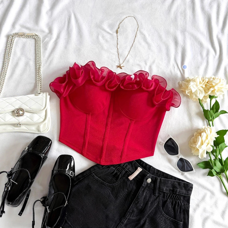 Valódi kép a 2025-ös elegáns és elegáns sztereó virágmintás Pure Desire csőmellényről, kívül és belül is viselve, karcsúsított, szexi felsővel.