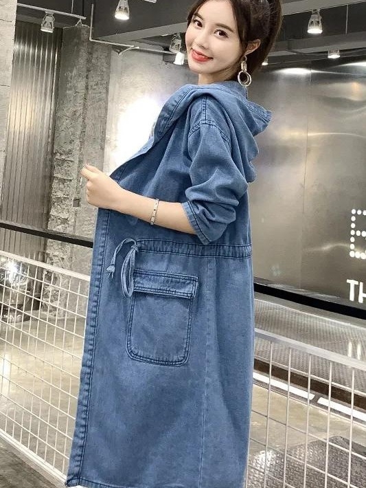 Európa és az Egyesült Államok határokon átnyúló női ruházat 2024 Farmer kapucnis kabát 200 kg-os pufók lány korcsökkentő Joker nehézipari hosszú kabát