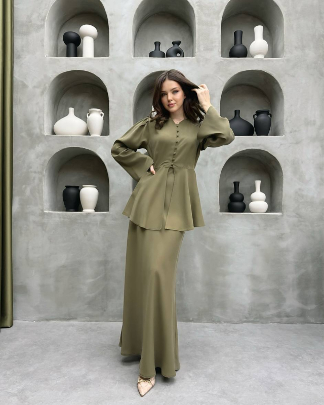 Dámske oblečenie Cross-Border Ready-Made 2025 Jesenný nový elegantný kardiganový top, jednofarebný, spoločenský, dvojdielny set