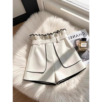 Šių metų populiarūs sprogimai – balti šortai su medinėmis ausimis, 2025 m. vasaros ploni A formos aukštu juosmeniu, mažo dydžio kvapnaus stiliaus kelnės moterims.