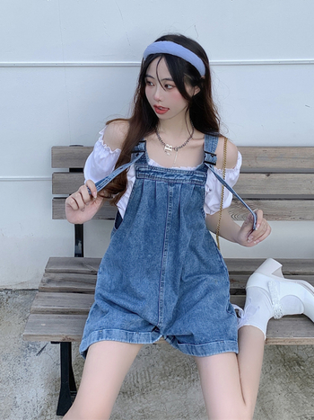 Női nyári vékony farmer overál apró testalkatokra, niche dizájn, laza retró, széles szárú rövidnadrág