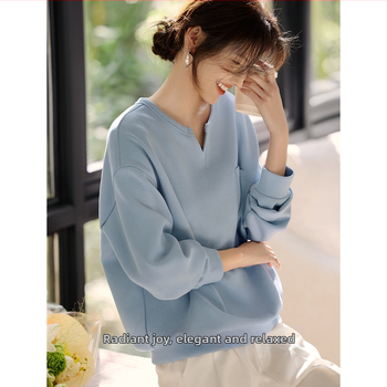 Zsebes Kontraszt Színű Vonaldizájn 2025 Tavaszi Kontraszt Színű Hímzett Vonal Kis V-nyakú Női Pulóver