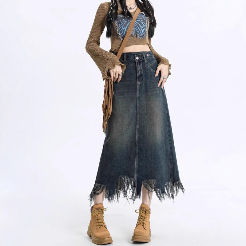 Džinsinis sijonas su neapdorotais kraštais, plyšiais moterims, 2025 m. madingas universalus pavasario ir rudens aukštu liemeniu, A formos, klubus dengiantis vidutinio ilgio sijonas.