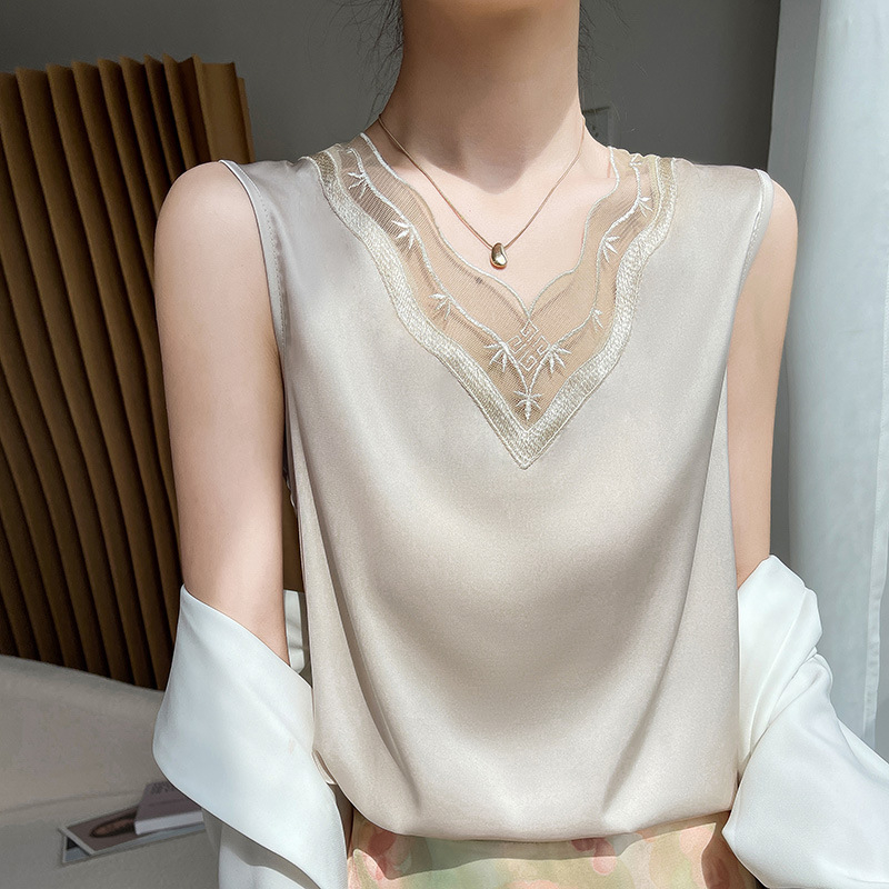 Csipkés trikó női tavaszi és nyári öltöny lakberendezési niche szatén ujjatlan alap ing divatos laza felső