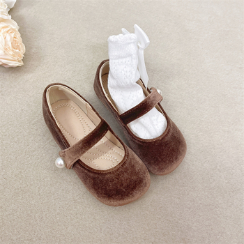 Lõuna-Korea lastejalatsid 2025. aasta kevad- ja sügiskingad armsad tüdrukute pehme tallaga lääne stiilis printsessikingad retro sametist väikestele tüdrukutele fliisvoodriga kingad