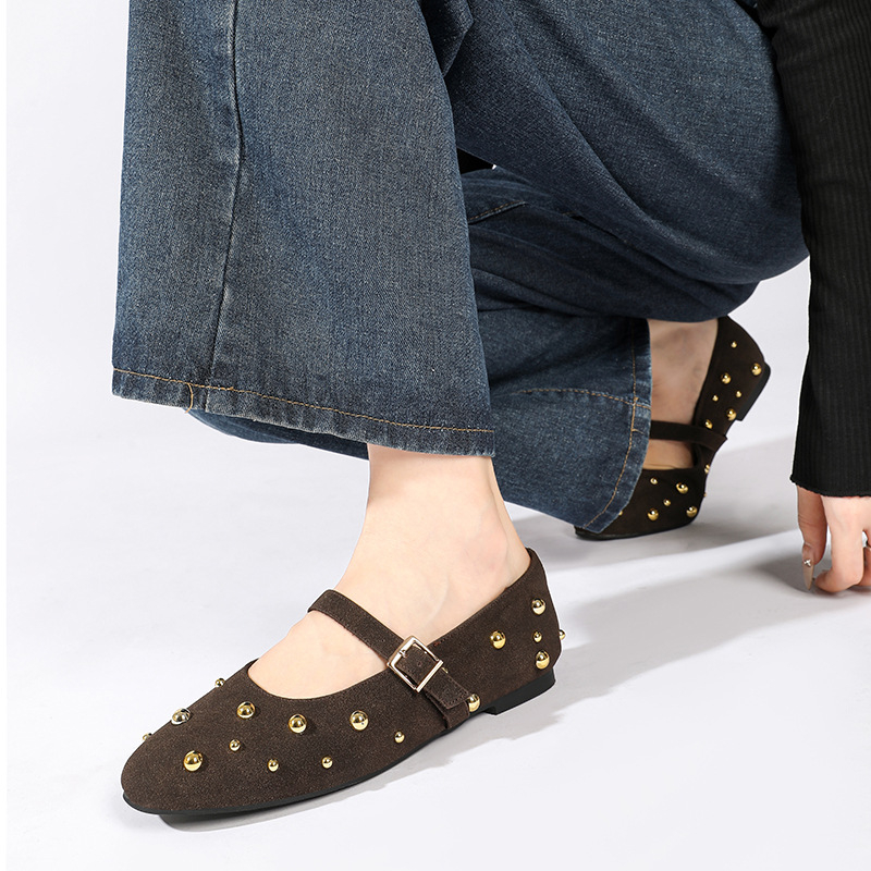 Új, szegecses, kerek orrú balettcipők, divatos, mindenhez illő, stílusos, egyrétegű cipők balettcipőkkel