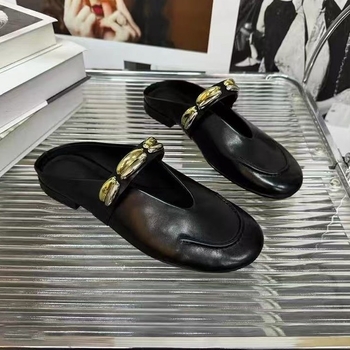 Báránybőr változat ~ Retro új dizájnú felsőruházat lábujjcipő női fém alacsony sarkú U-szájú félpapucs