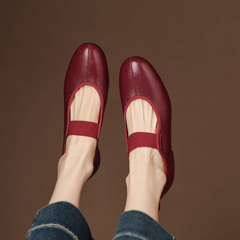 Vintage egyszerű kerek orrú, lapos, sekély szájú női cipők 2025 tavaszi és nyári új, mindenhez illő, elasztikus Mary Jane bőrcipő