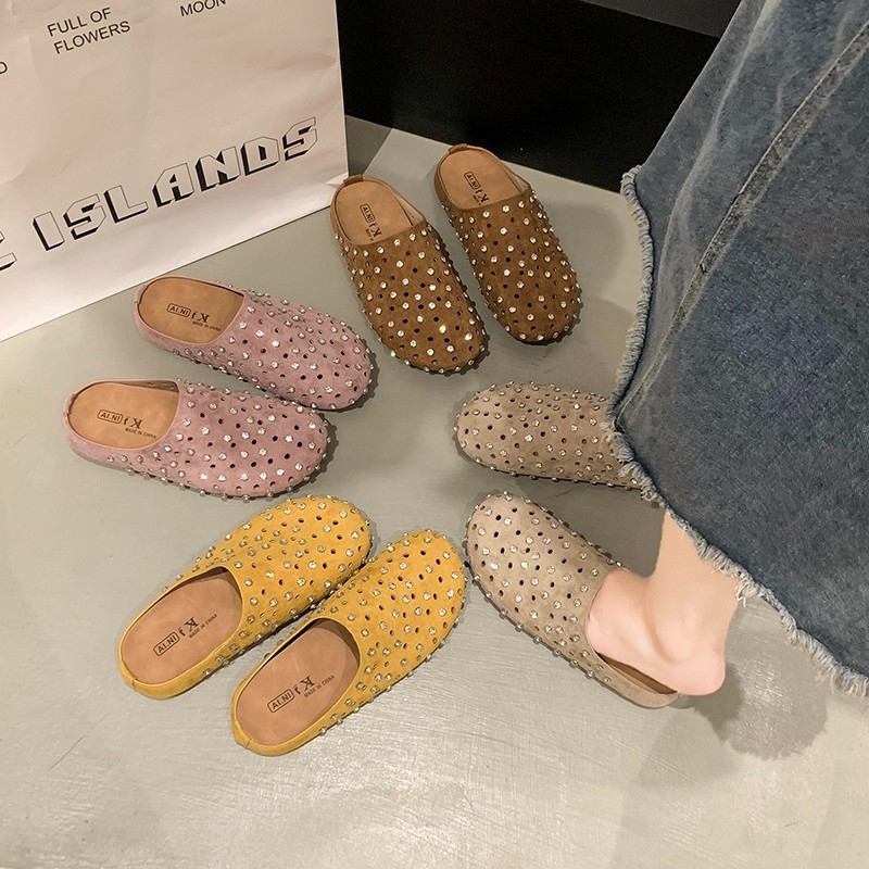 Fejlett strasszos Baotou félpapucsok női külső ruházat 2025 új üreges lyukú bebújós puha aljú lusta Birkennedy cipő